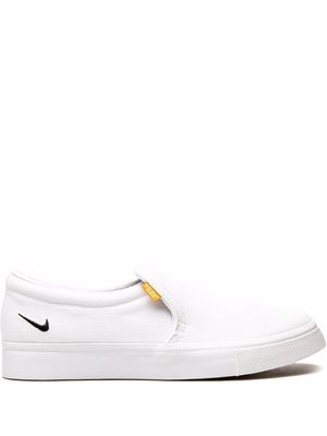 Nike Court Royale AC slip-on sneakers - White