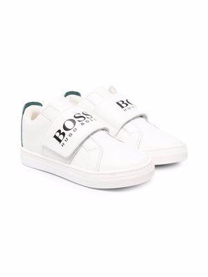 BOSS Kidswear logo-print leather sneakers - White
