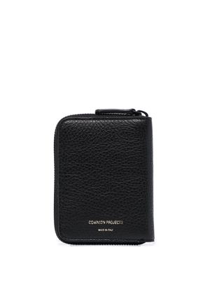 Common Projects embossed logo small wallet - Black