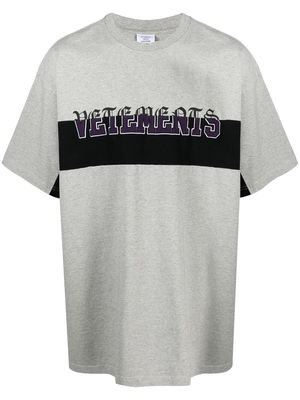 VETEMENTS logo-print short-sleeve T-shirt - Grey