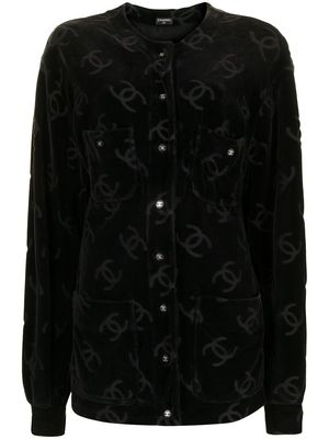 Chanel Pre-Owned 1990s all-over logo print collarless jacket - Black