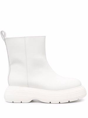 GIABORGHINI chunky leather ankle boots - White