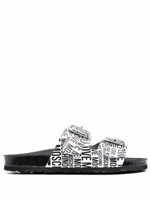Love Moschino logo-print buckle-fastening sandals - White