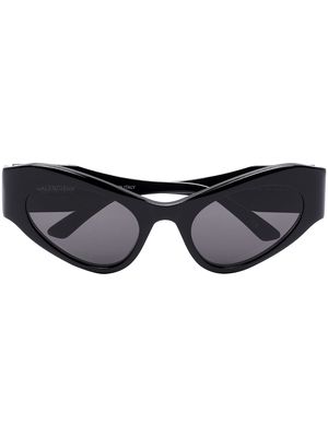 Balenciaga Eyewear cat-eye frame sunglasses - Black