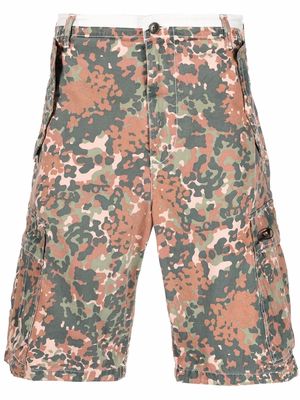 Diesel camouflage-print cargo shorts - Pink
