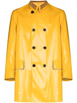 Maison Margiela coated-finish double-breasted coat - Yellow