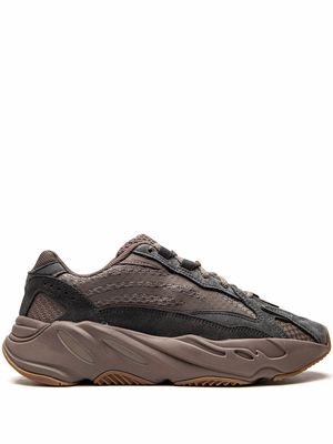 adidas YEEZY YEEZY Boost 700 V2 "Mauve" sneakers - Brown