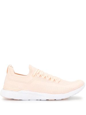 APL: ATHLETIC PROPULSION LABS TechLoom Breeze knitted sneakers - Pink