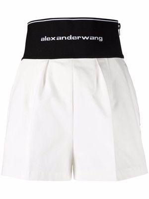Alexander Wang logo-waist pleat-detail shorts - White