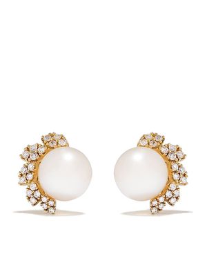 Yoko London 18kt yellow gold diamond pearl Trend stud earrings