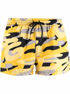 Gcds camouflage-print swim shorts - Yellow