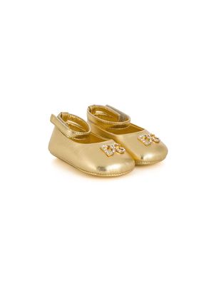 Dolce & Gabbana Kids crystal embellished ballerina shoes - Gold