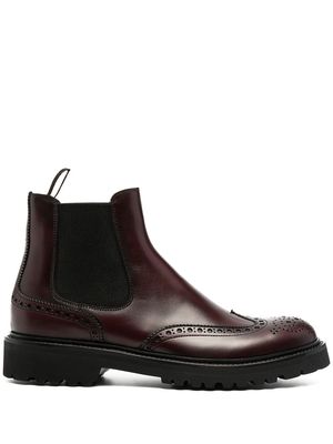 Scarosso brogue-detail ankle boots - Red