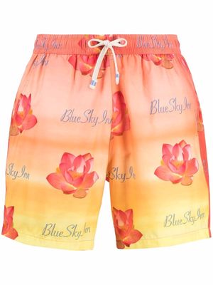 BLUE SKY INN graphic-print swim shorts - Orange