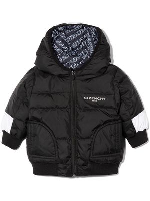 Givenchy Kids logo-print puffer jacket - Black
