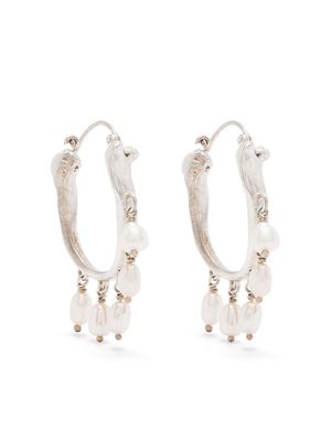 Claire English Corsair pearl hoop earring - Silver
