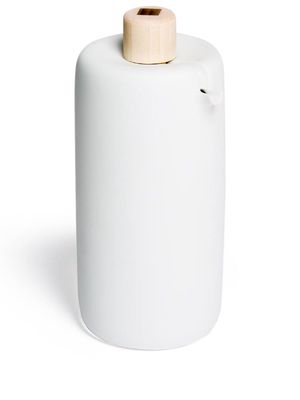 Hands on design Bombetta oil dispenser - White