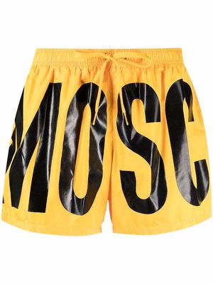 Moschino logo print swim shorts - Yellow