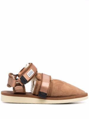 Suicoke shearling-lined closed toe sandals - Brown
