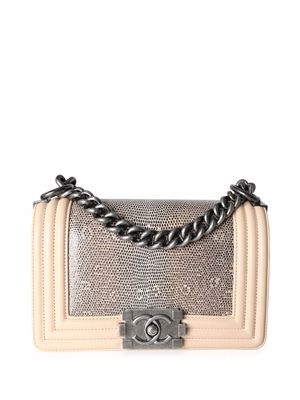 Chanel Pre-Owned small Boy shoulder bag - Neutrals