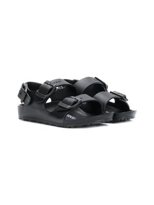 Birkenstock Kids buckled sandals - Black