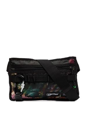 Eastpak x Aries Talky abstract-print belt bag - Pink