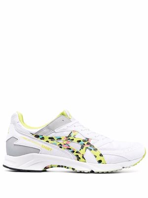 ASICS colour-block panelled trainers - White