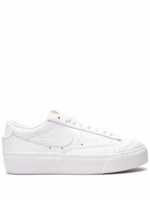 Nike Blazer Low Platform sneakers - White