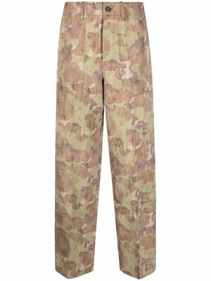visvim camouflage-print straight-leg trousers - Neutrals