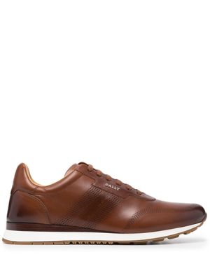Bally perforated striped sneakers - Brown