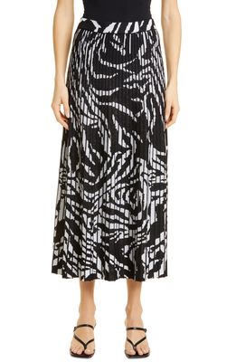 Misook Zebra Swirl Knit Skirt in Black/White