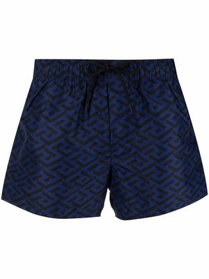 Versace La Greca printed swim shorts - Blue