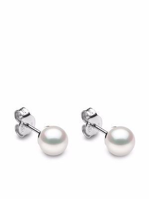 Yoko London 18kt white gold Classic 6mm Akoya pearl stud earrings - Silver