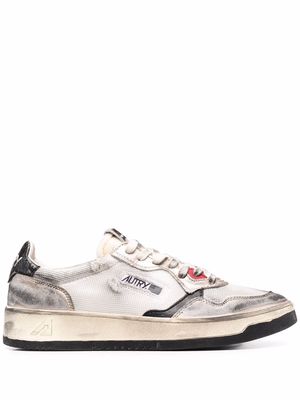 Autry Super Vintage Medalist low-top sneakers - White