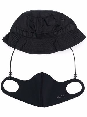 Juun.J mask-detail bucket hat - Black