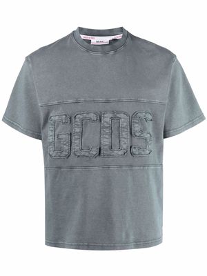 Gcds logo-patch short-sleeve T-shirt - Grey