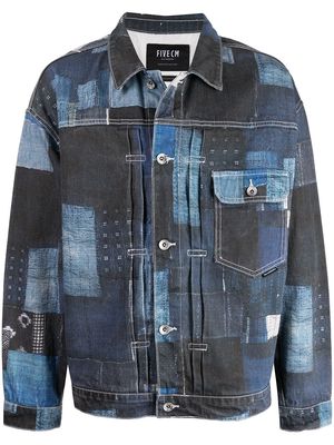 FIVE CM patchwork print denim jacket - Blue