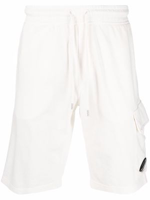 C.P. Company side logo-patch shorts - White