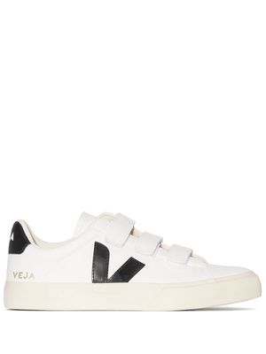 VEJA Recife touch-strap sneakers - White