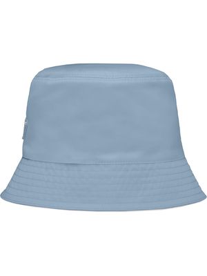 Prada Re-Nylon triangle logo bucket hat - Blue