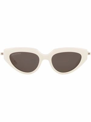 Balenciaga Eyewear slim cat-eye sunglasses - Neutrals
