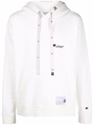 Maison Mihara Yasuhiro logo-print cotton hoodie - White