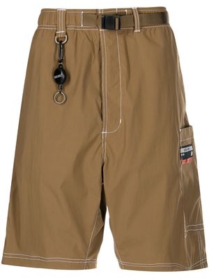 izzue belted cargo shorts - Brown