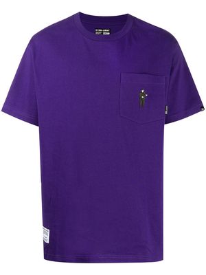 izzue logo-patch short-sleeved T-shirt - Purple
