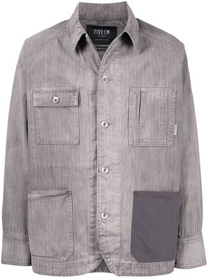 FIVE CM patch-detail denim jacket - Grey