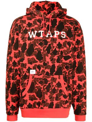 WTAPS camouflage-print pullover hoodie - Red