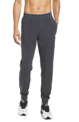 Alo Co-Op Pocket Tapered Joggers in Anthracite