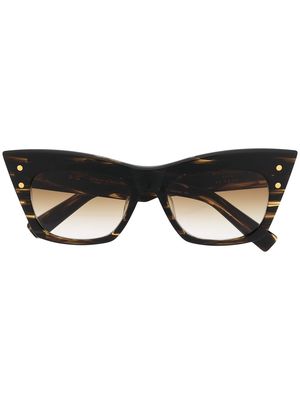 Balmain Eyewear x Akoni B-II cat-eye sunglasses - Brown
