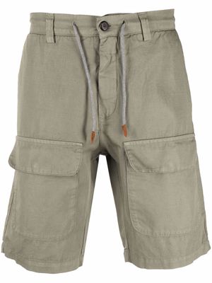 Eleventy multi-pocket drawstring-waist Bermuda shorts - Green