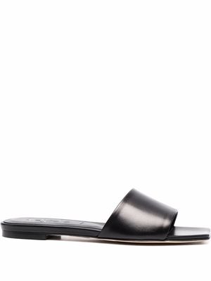 aeyde open-toe leather sandals - Black